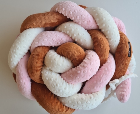 Fox & Off-White & Baby Pink